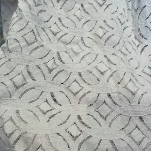 White Lace Ruffle Top - Picture 4 of 6